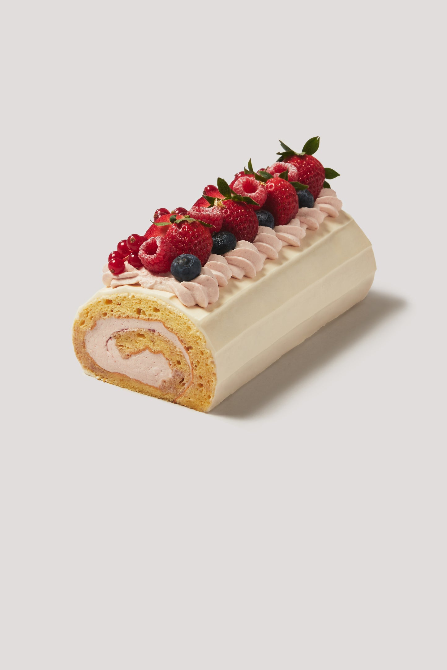 Strawberry Whole Roll Cake